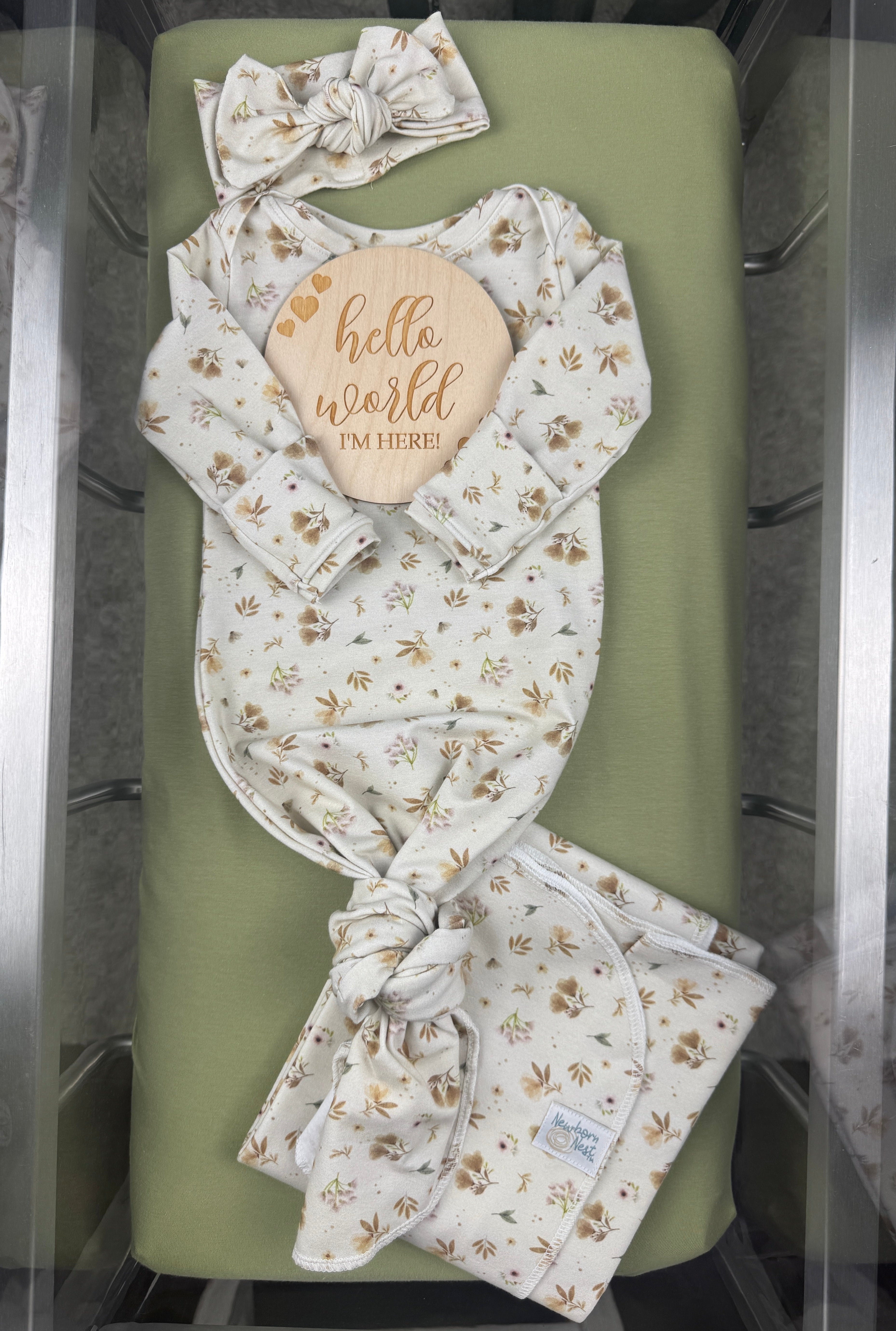 Neutral Floral - Limited Edition Organic Newborn Nest