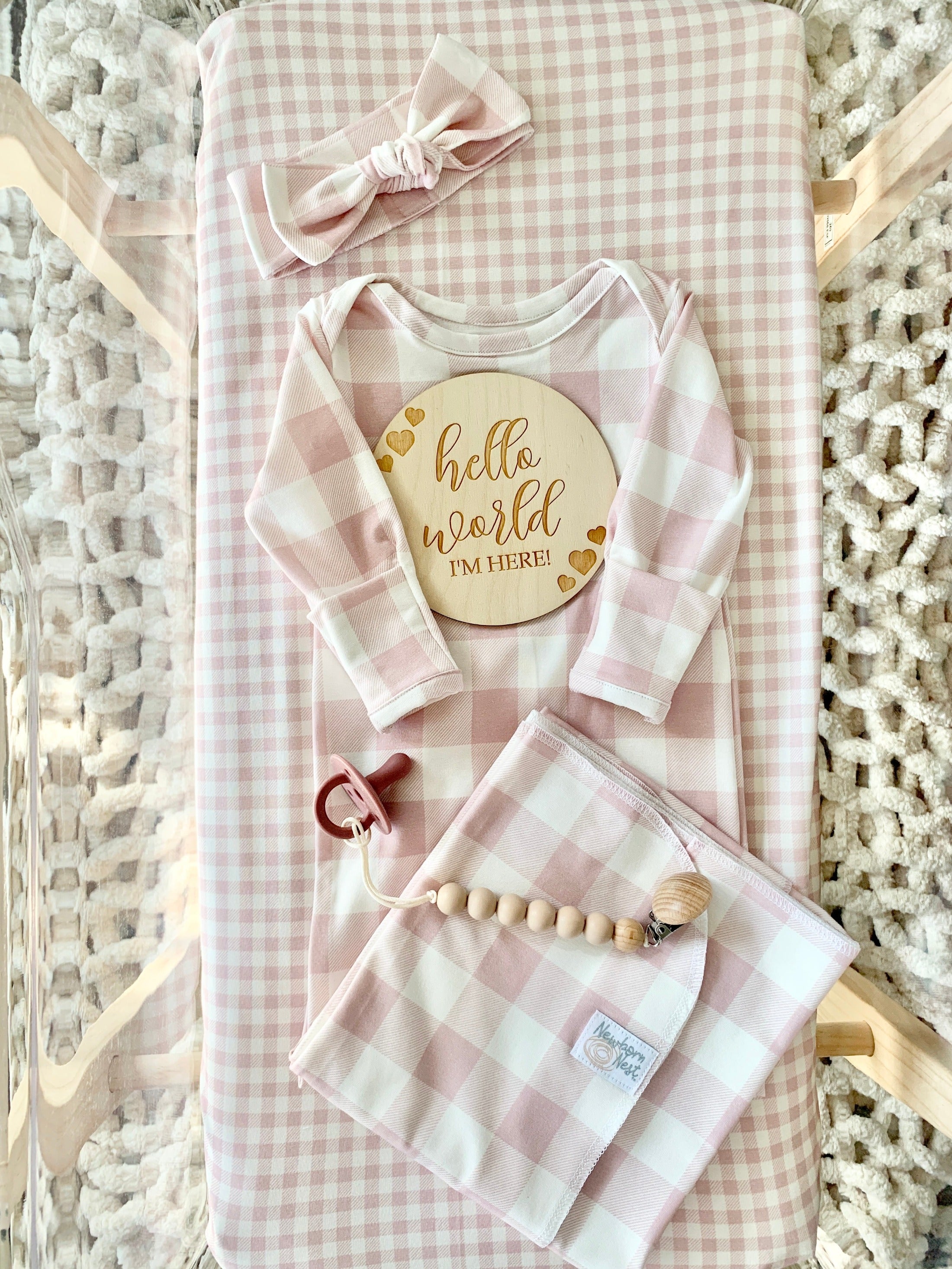 Sunday Picnic, Dusty Rose - Organic Newborn Nest