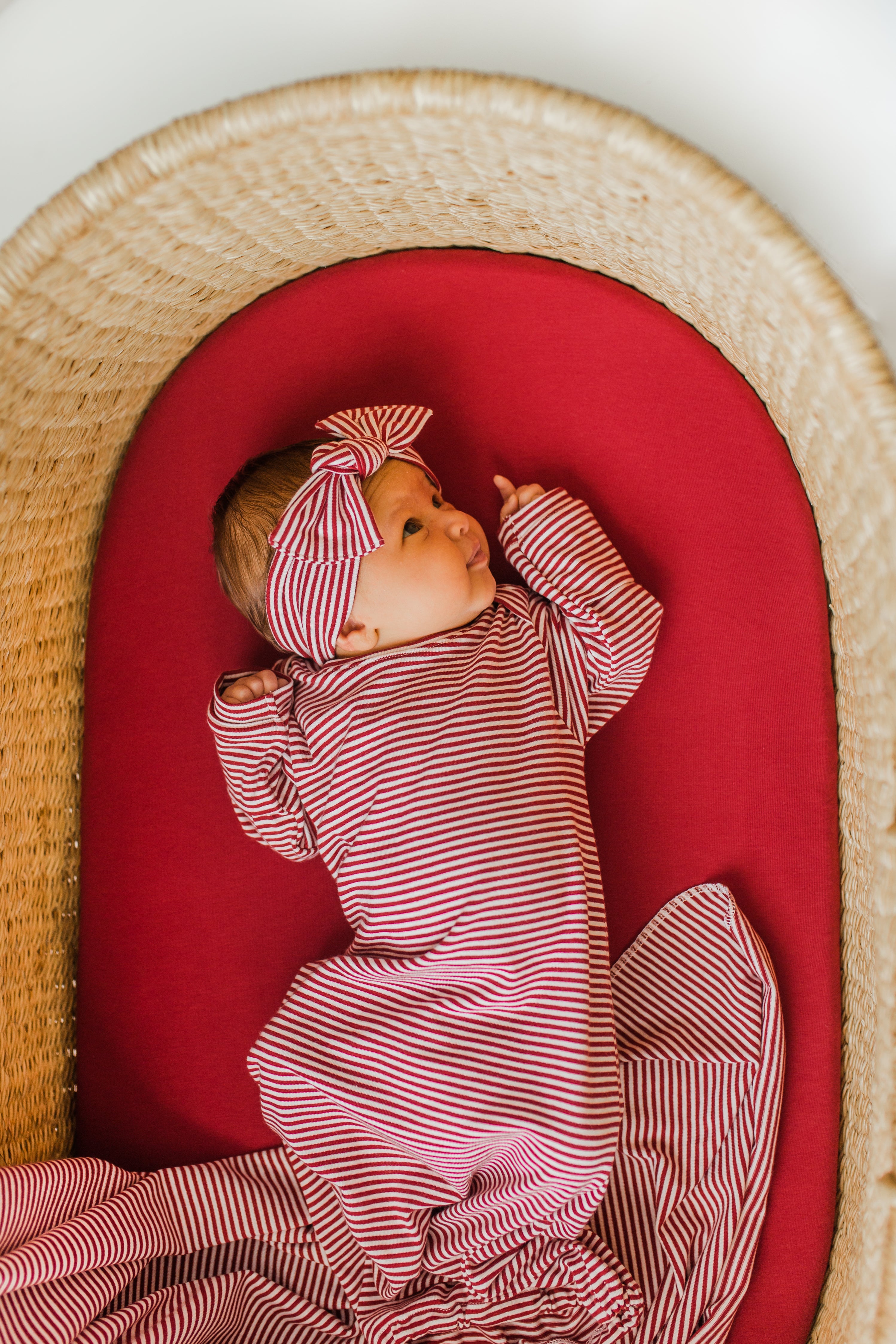 Kandy Kane - Bamboo Newborn Nest